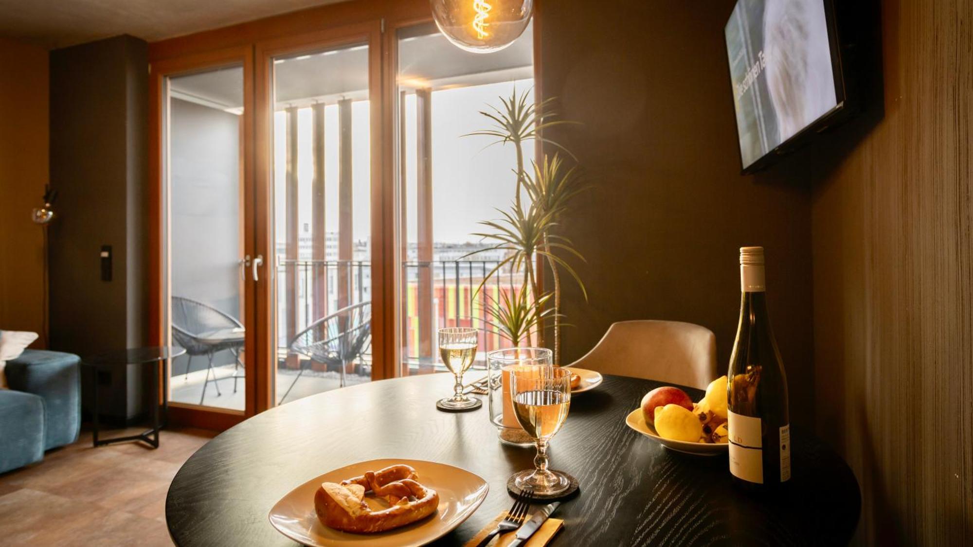 Stadthaus Neckarsulm Serviced Apartments - Stadthaus Heiner Экстерьер фото